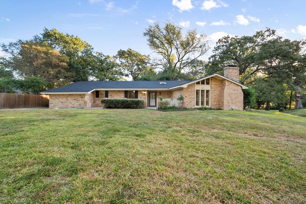 1705 Glenbrook Street