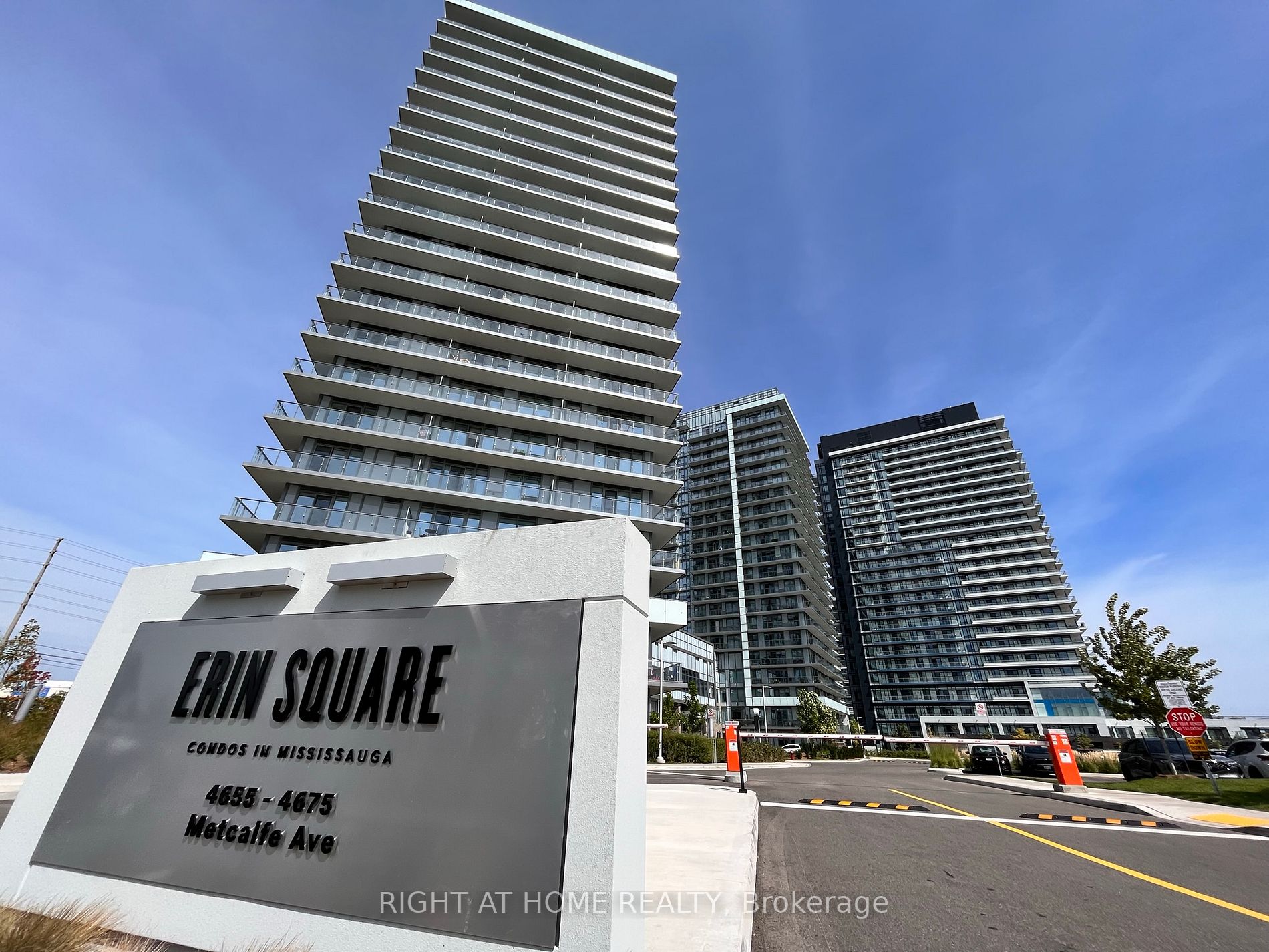 4655 Metcalfe Ave 306