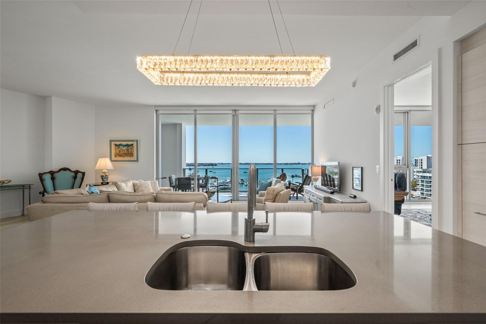 1155 N Gulfstream Avenue 802