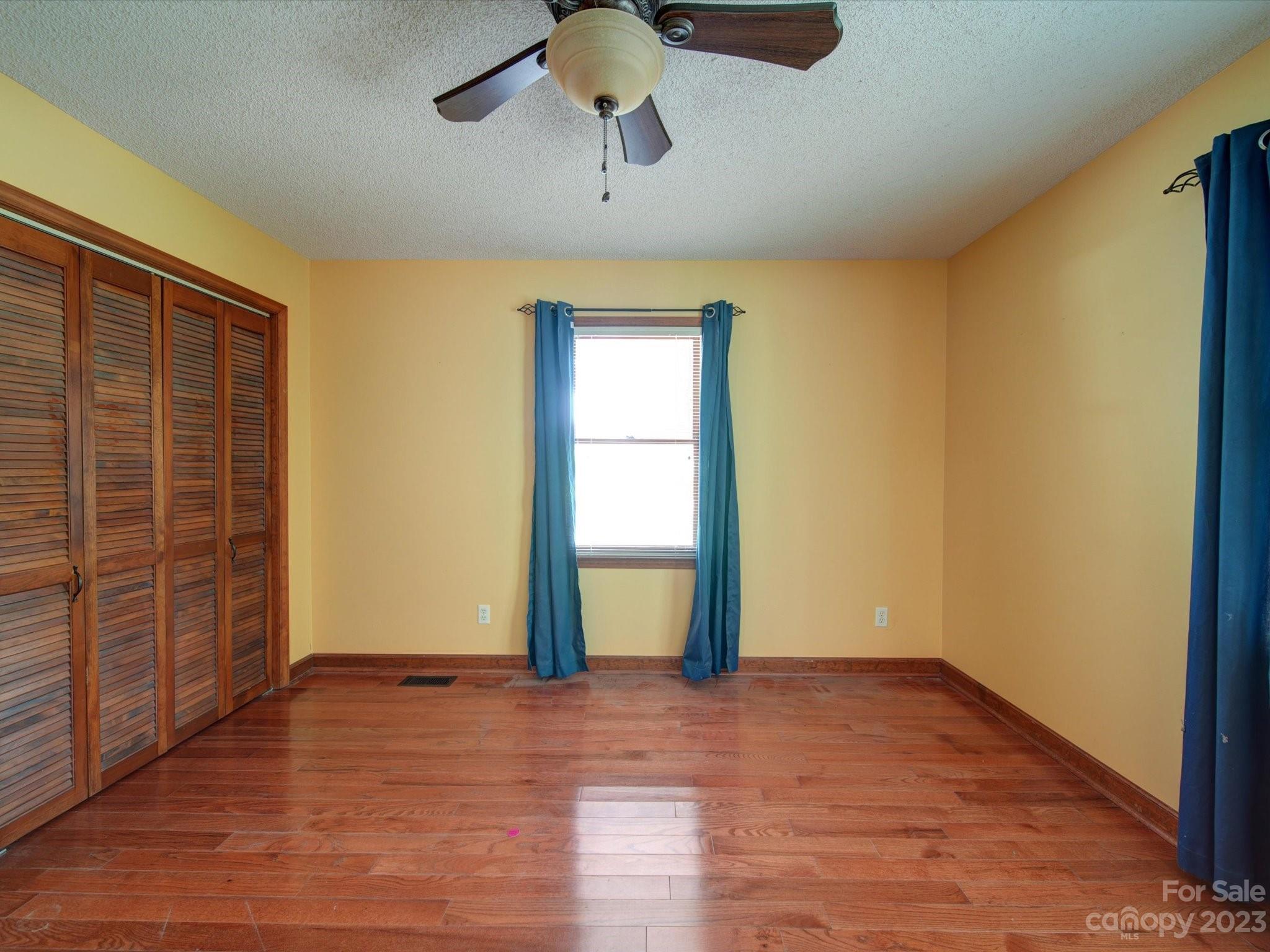605 Heatherwood Drive