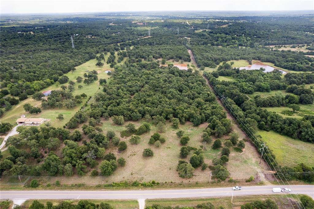 Northeast Norman Land Opportunity!Discover this rare 40-acre parcel located in the desirable northeast area of the City of Norman. Featuring a beautiful mix of wooded and open areas, this property offers both privacy and versatility—ideal for a private estate, recreational retreat, or future development.Two serene ponds enhance the natural beauty of the land, creating a peaceful setting and attracting local wildlife. Utilities are within reach, with access to both electrical and phone services already in place.With its prime location and stunning landscape, this is a unique opportunity to own a valuable piece of land in one of Norman’s fastest-growing areas. Don’t miss your chance—schedule your showing today!