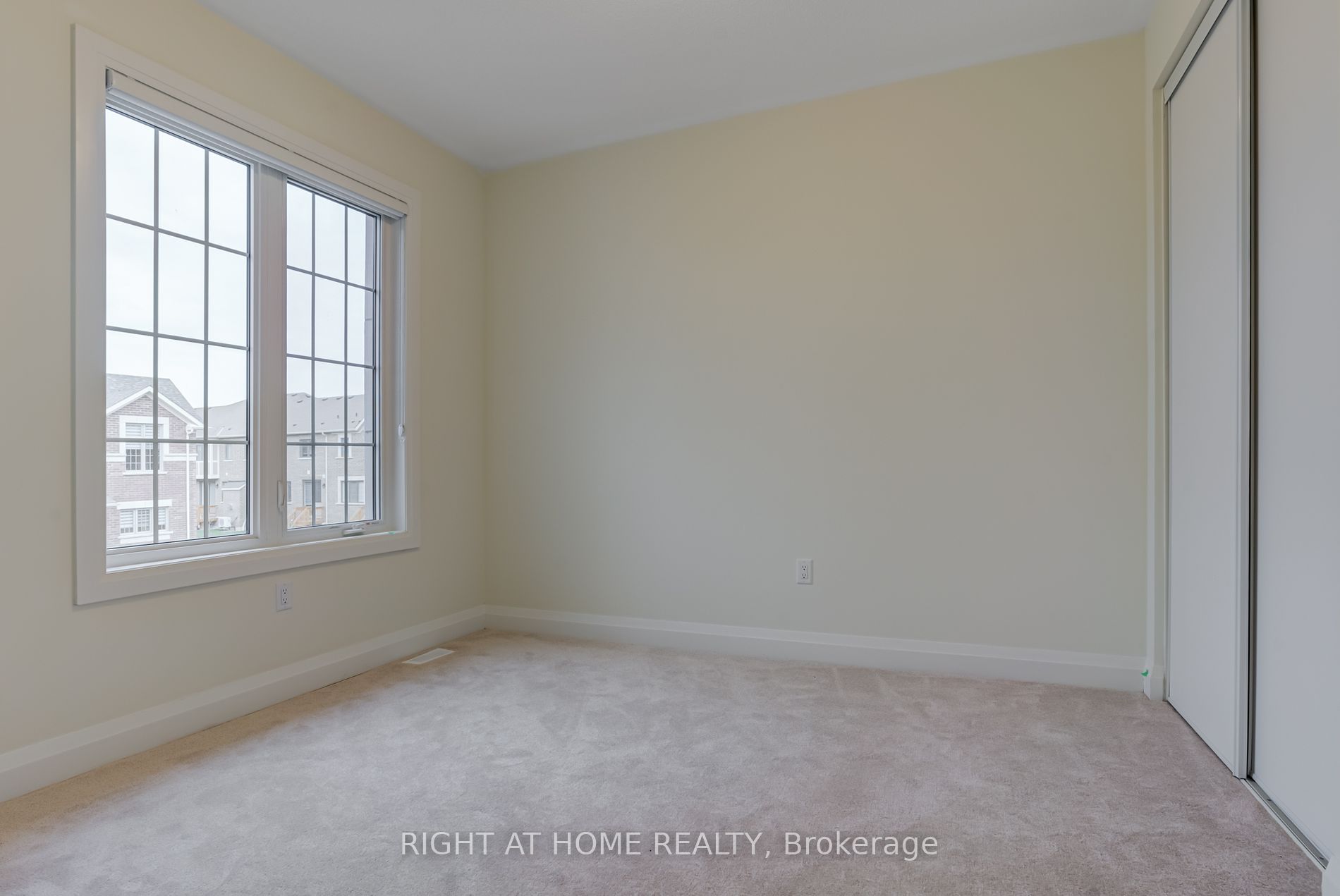 3242 Chimney Swift Cres