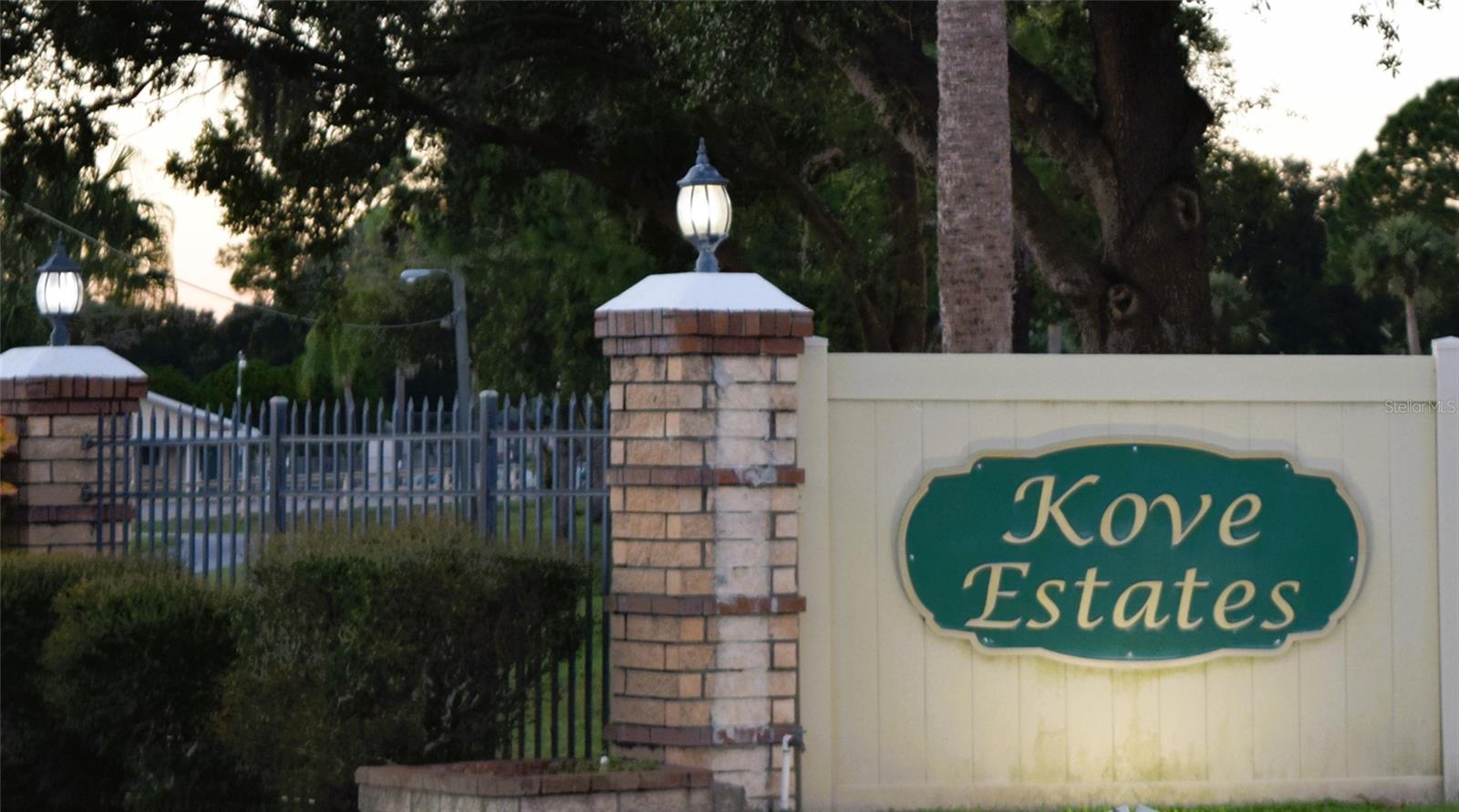 79 Eagle Point S