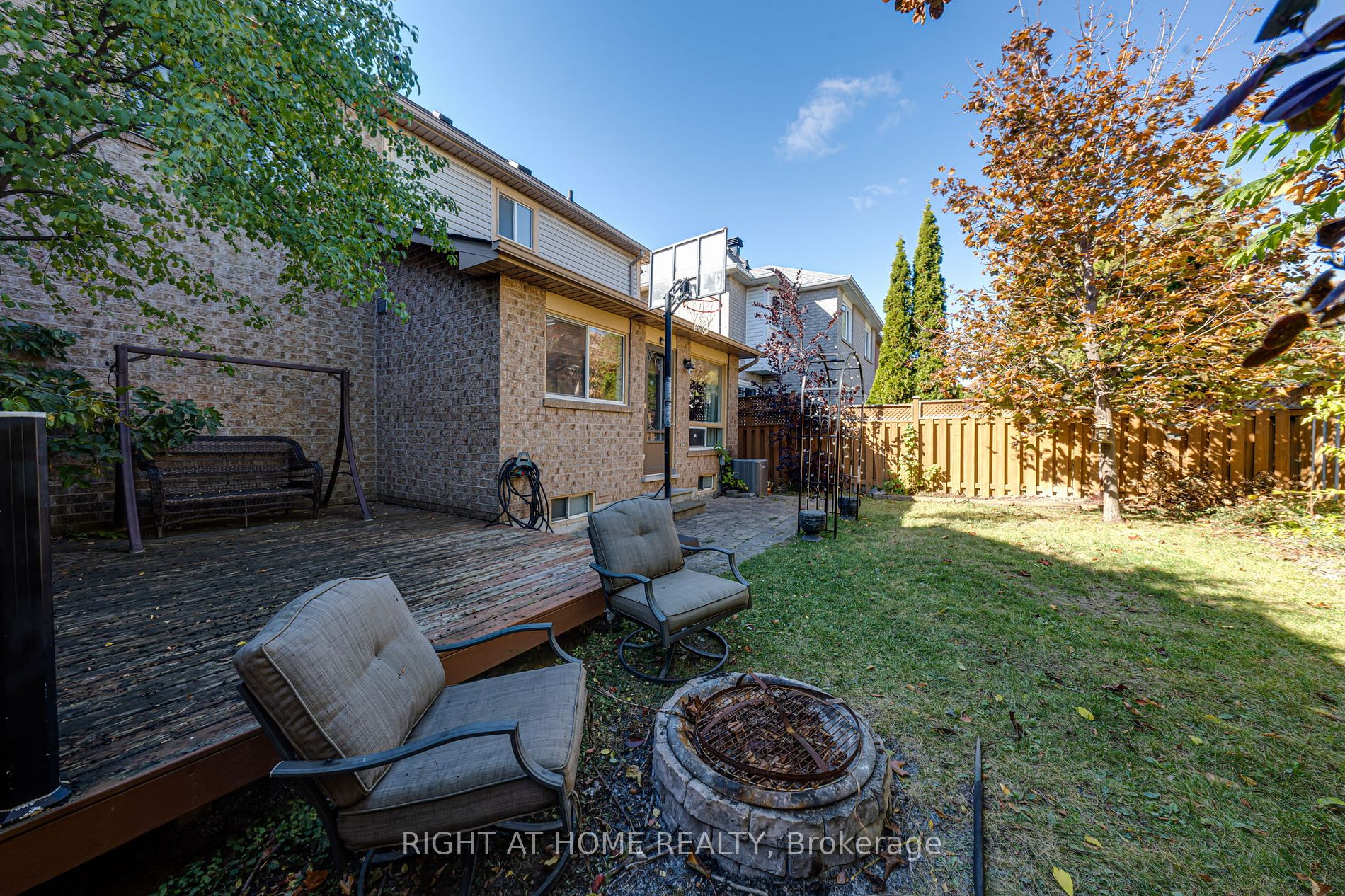 3155 Rock Harbour Rd