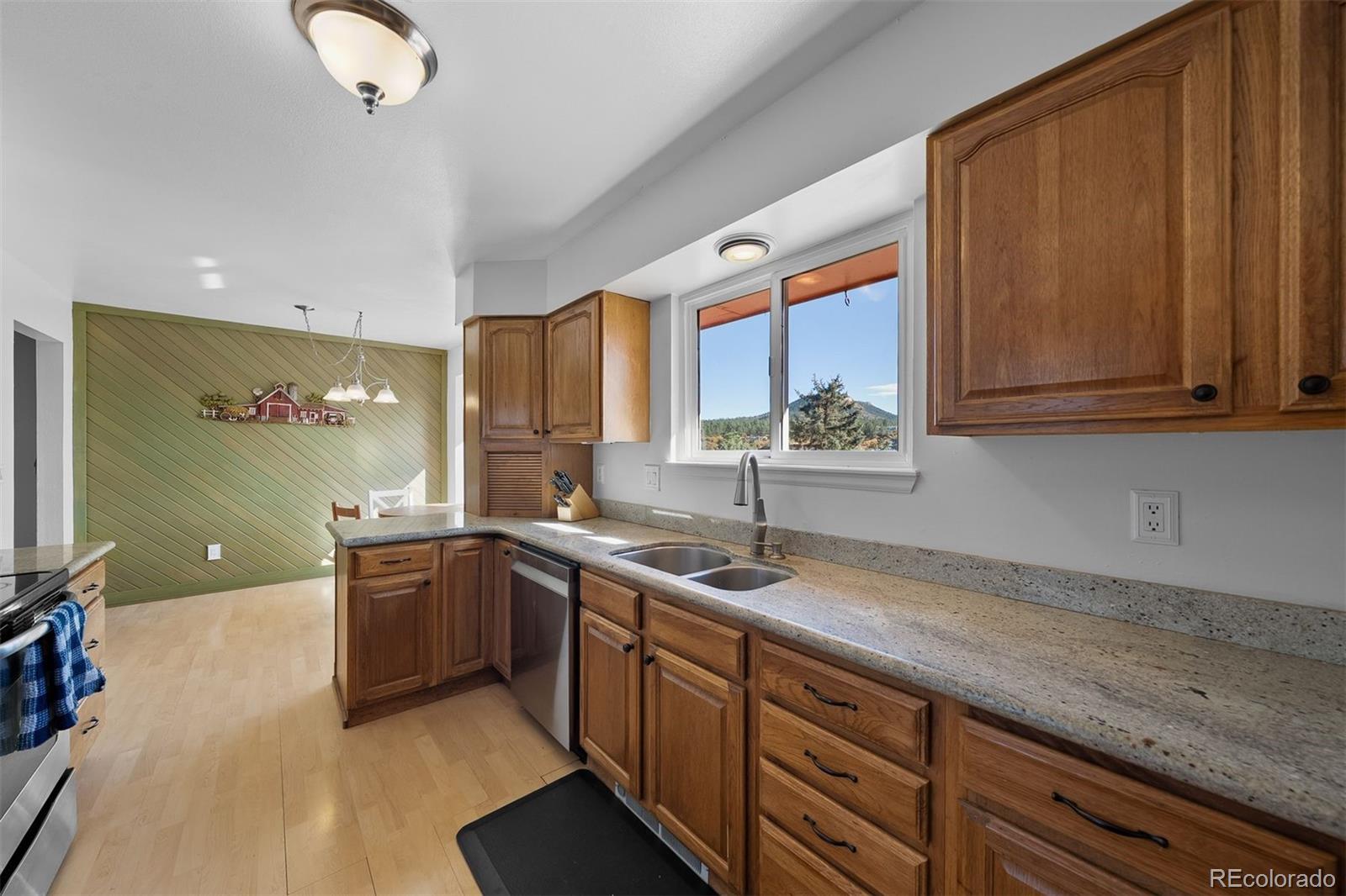 4466 Parkridge Road