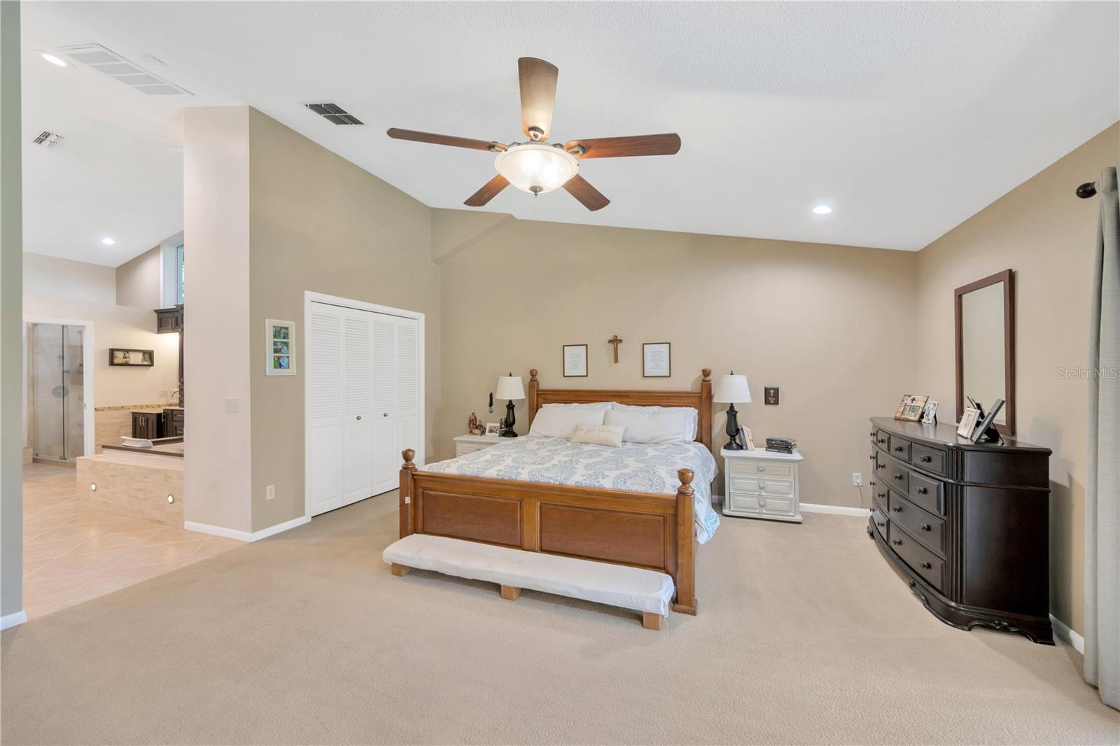 1007 Morfield Lane