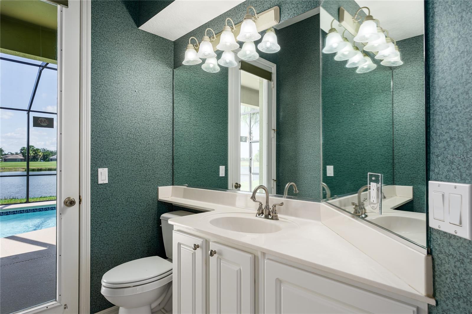 731 Planters Manor Way