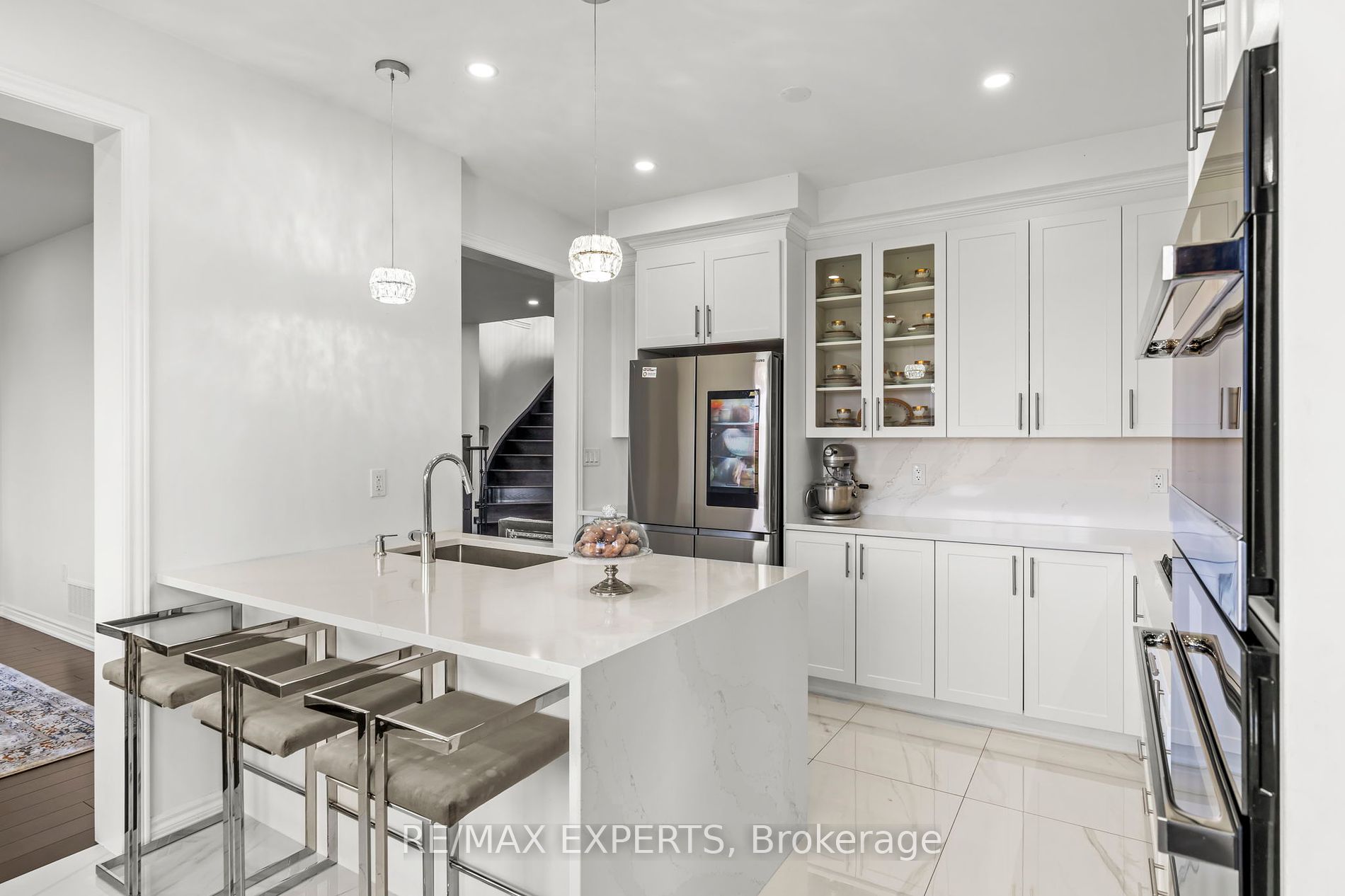 324 W Windfields Farm Dr
