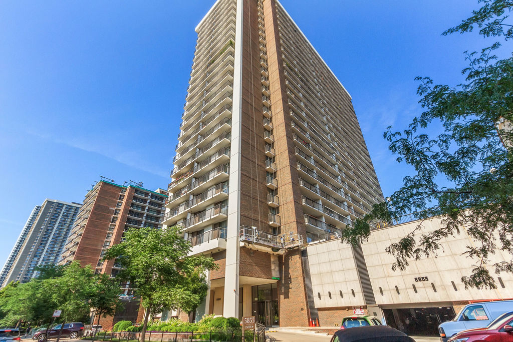 5855 N Sheridan Chicago Condos For Sale