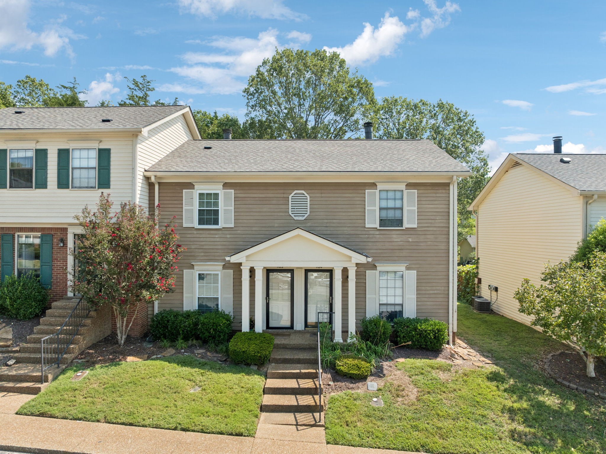 1123  Brentwood Pt