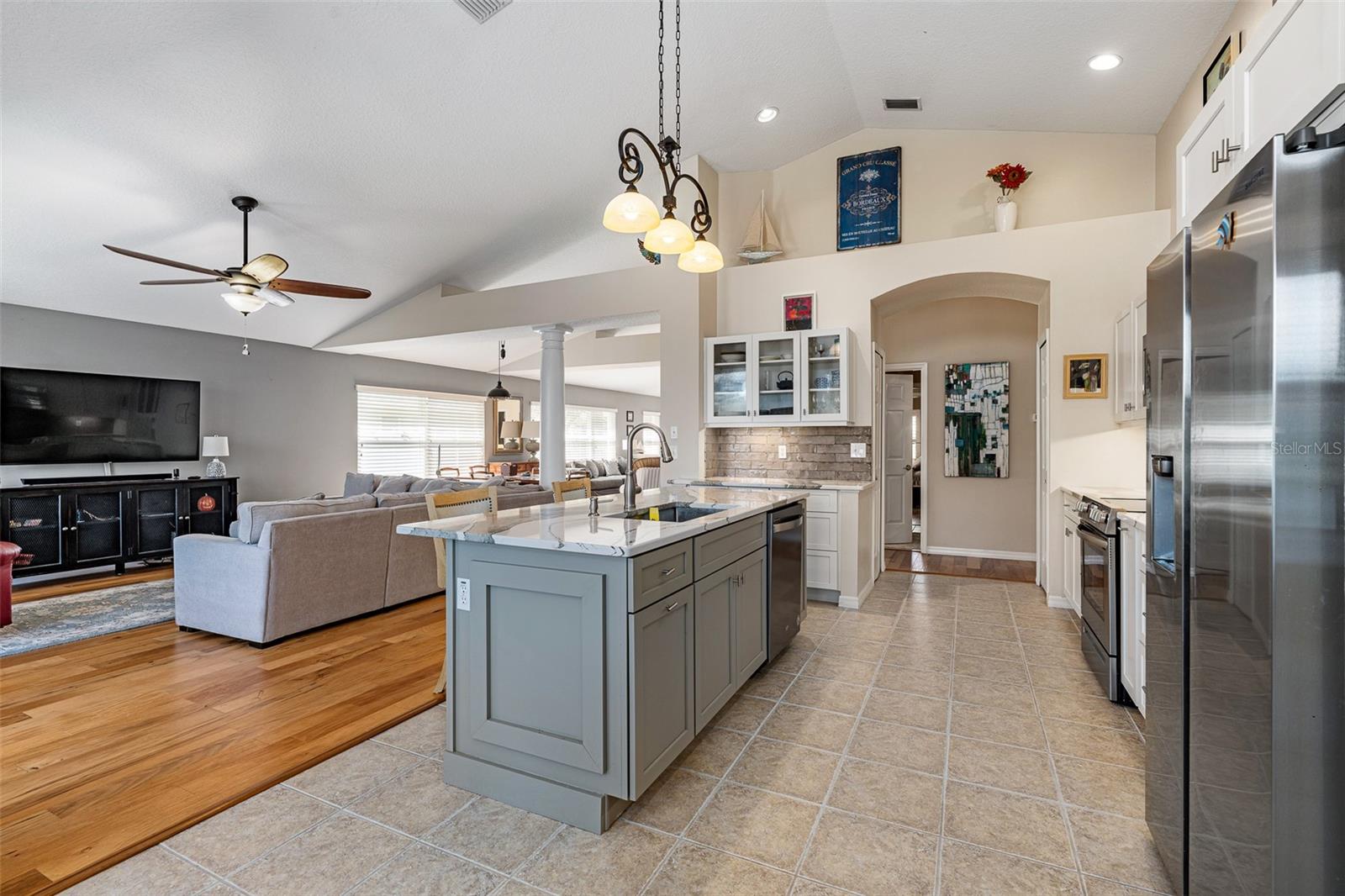 1404 Sunningdale Lane