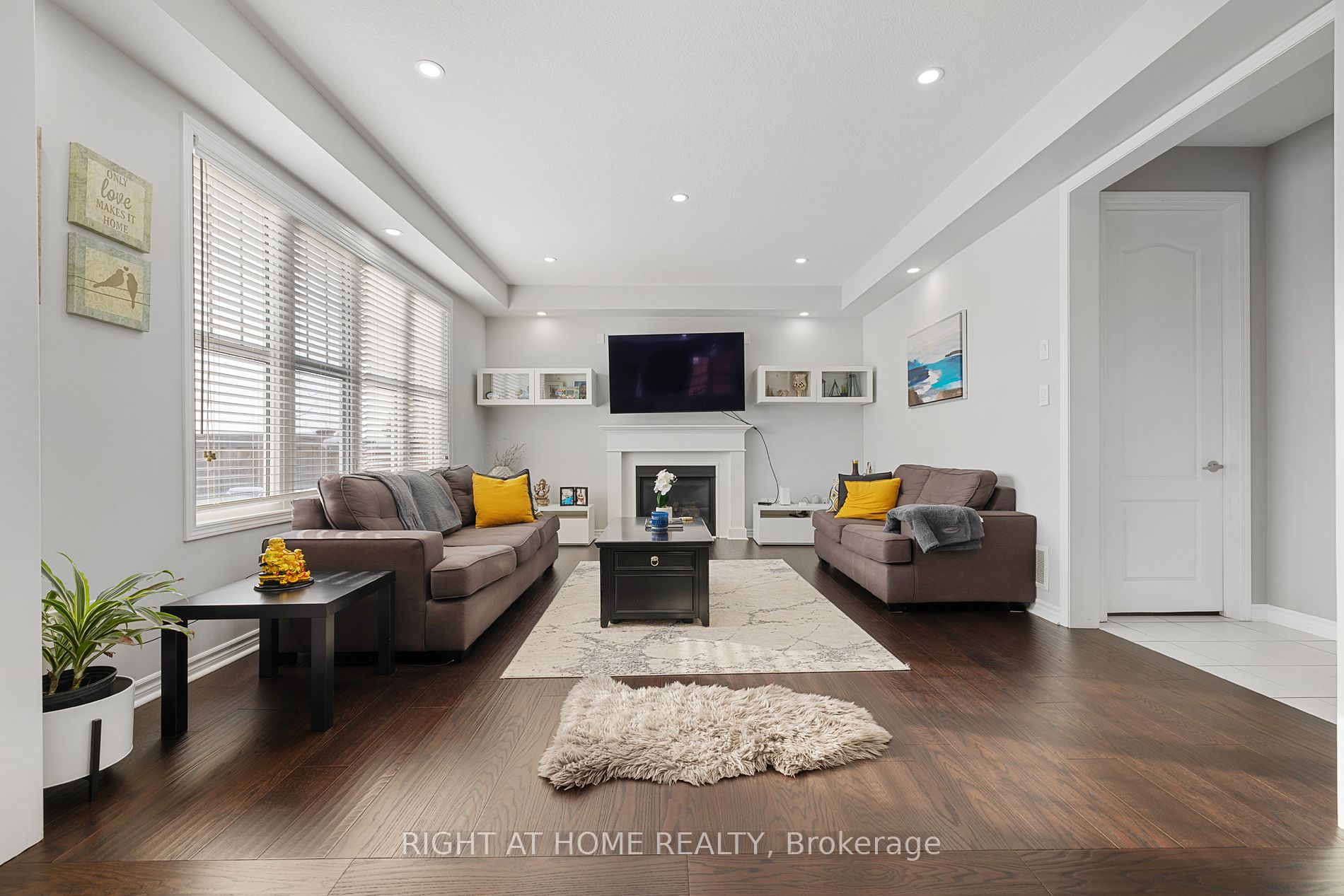277 Seabrook Dr