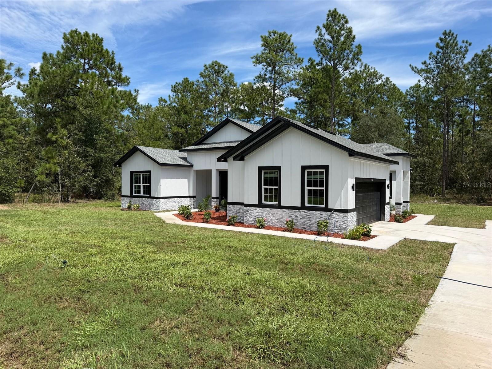 7457 SW 137th Court Road