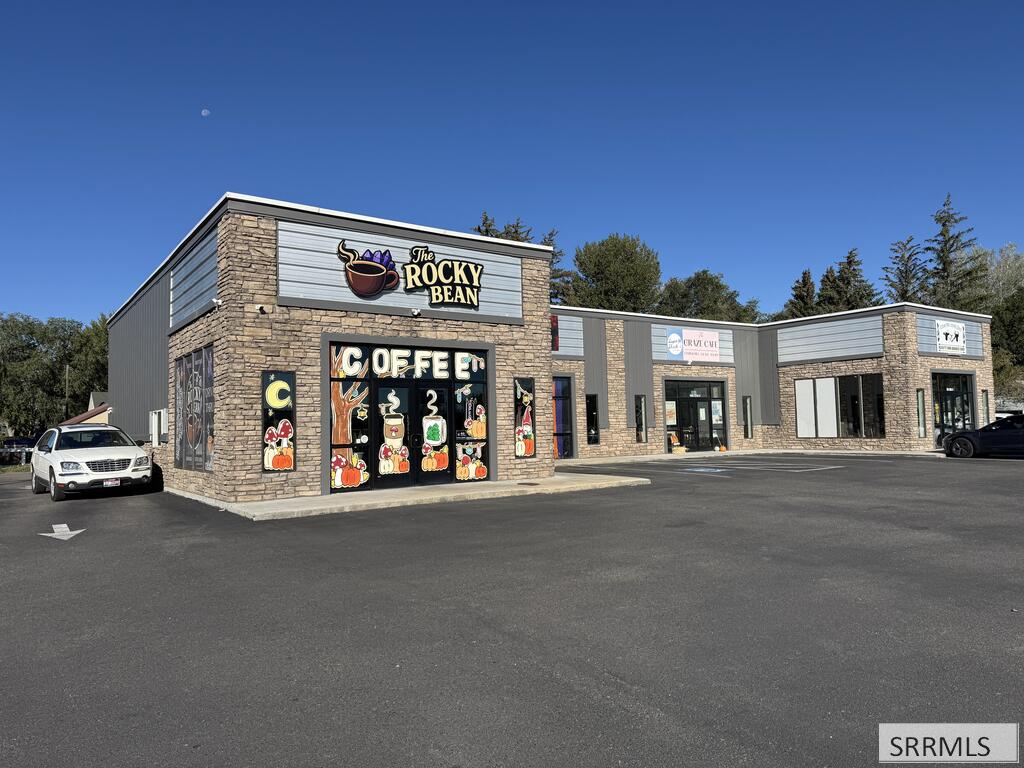 255 Farnsworth Way