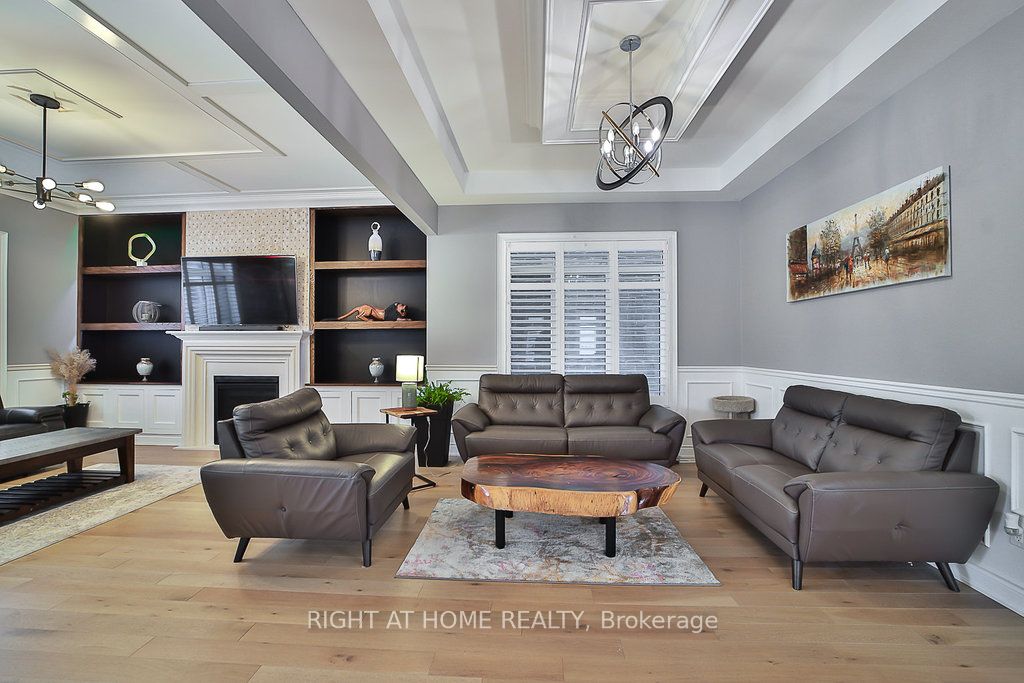 60 Maple Fields Circ