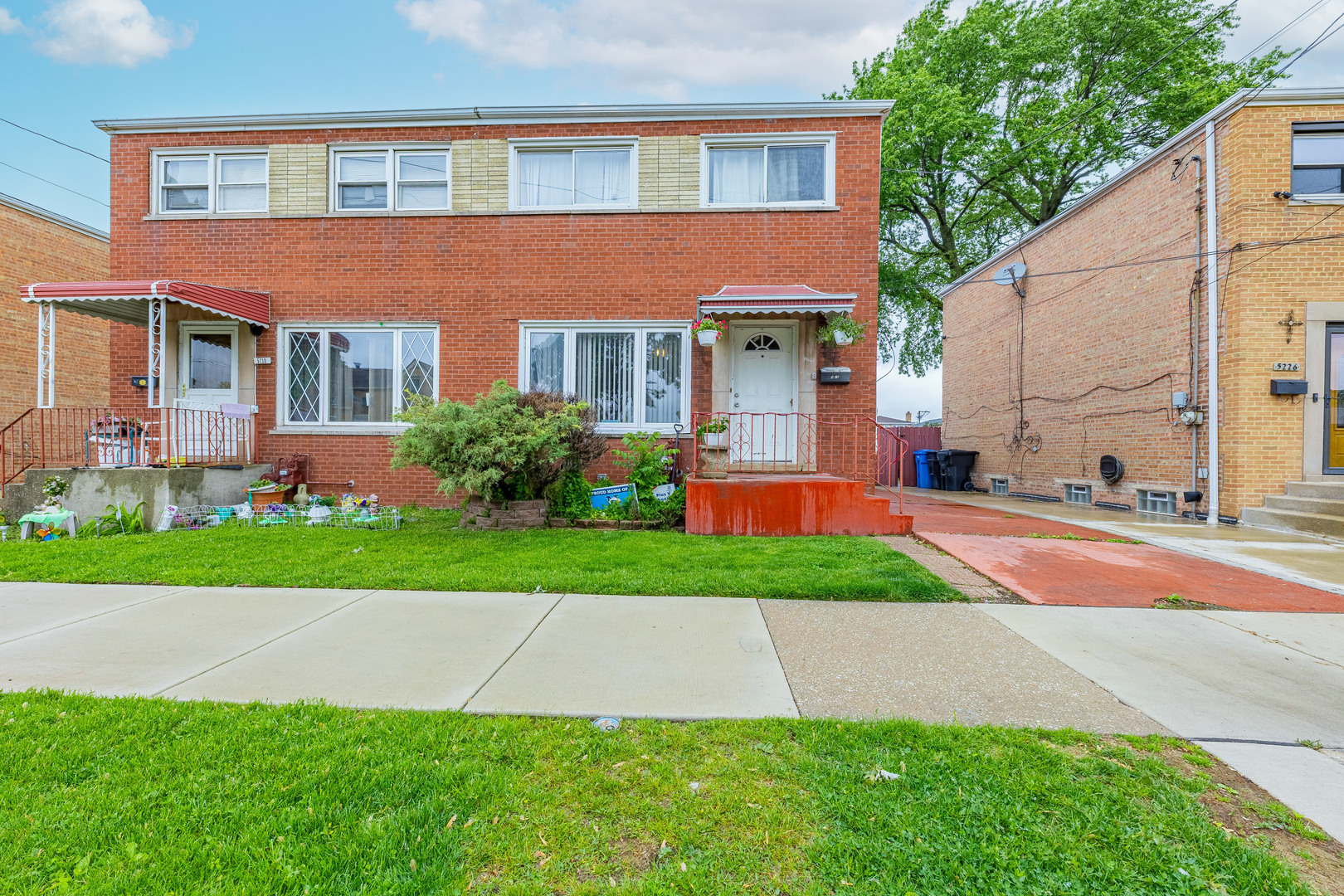 Come check out this quaint townhome located in prime Garfield Ridge area. It sits on a quiet, well manicured block. Located minutes from Midway  airport, great schools and tons of shopping and parks. It has everything you need at just the right price. It boasts of 3 nice sized bedrooms, 1 and  half bathrooms, a full basement, a small yard, a 1.5 car garage and a driveway. There is a nice flow and open layout in the living room and  kitchen. There is also a small outdoor deck off the kitchen. Great bones. The home does need a little TLC to make it your own, but will be well  worth it when your done. This is a rare find in the area. Sold as - is. Tenant occupied. 24-48 hour notice required.