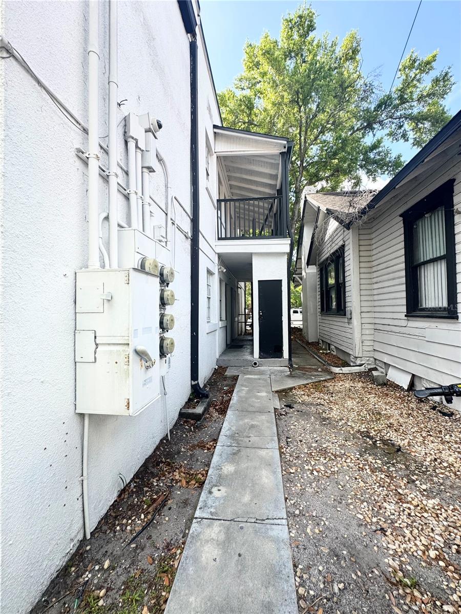 704 Cordova Drive 6