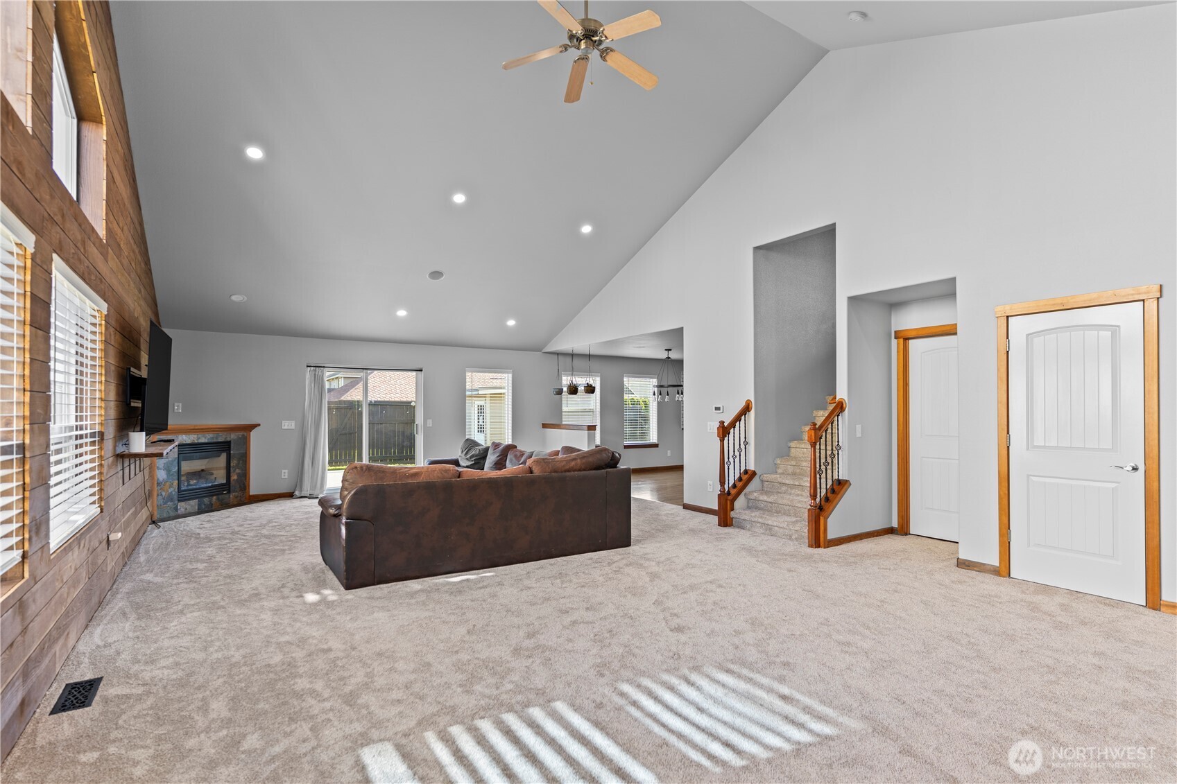 1509 Seahawk Drive