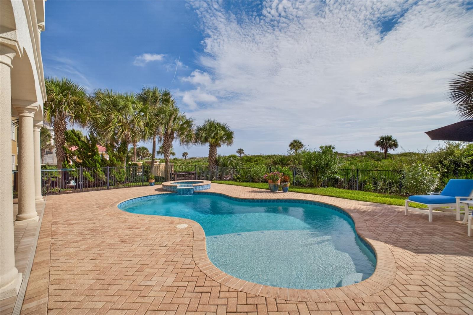 6 Ocean Ridge Boulevard N