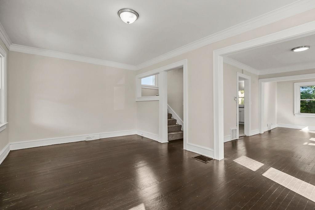 5611 Highland Avenue