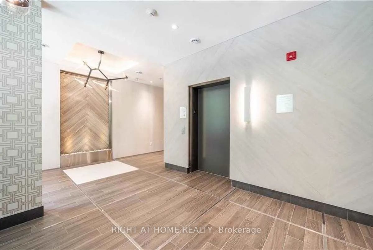 479 Charlton Ave 205