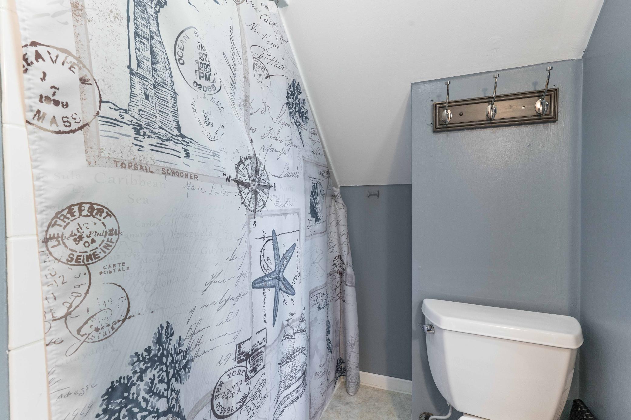 1121 N Cleveland Avenue