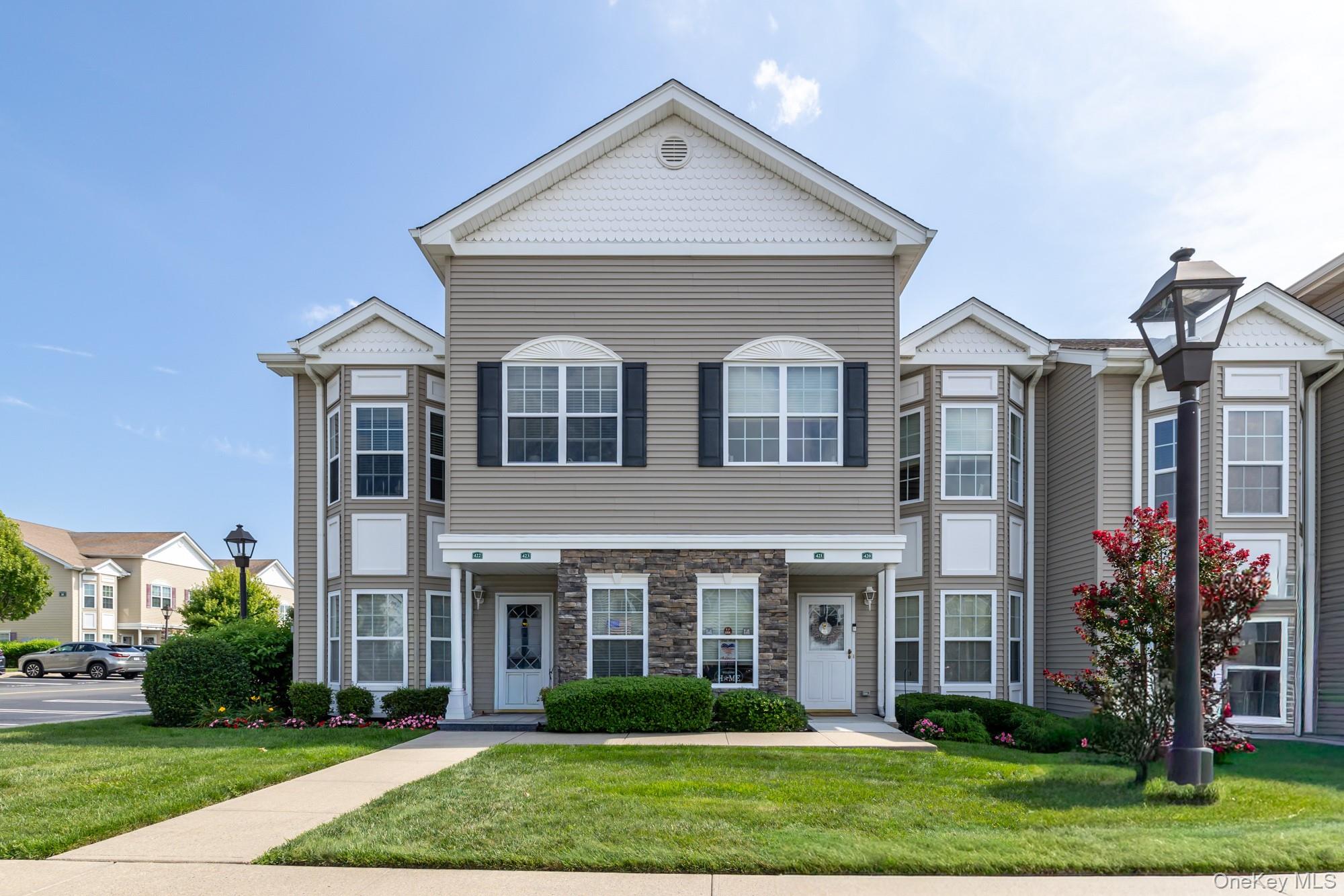 A 55+ Gated Community!   Welcome to resort style living in the highly desirable Seasons of East Meadow.   This community is designed for low-maintenance living and comfort while providing for an active lifestyle.   This "Upper Unit" with 2 Bedrooms and 2 Bathrooms  is located in a great spot with easy access to the clubhouse.  This is a  Move-In  Ready  Condo with updated Central Air and Heat and new hot water heater installed.   The kitchen has stainless steel appliances, granite countertops  and beautiful backsplash.  Open floorplan with living room and dining room with hardwood floors throughout and vaulted ceilings.   King-Size  Primary Bedroom with Ensuite plus a second bedroom with sliders to a private balcony with trex decking.   Second hall bathroom and conveniently located washer/dryer on this level.   Upstairs the loft area offers additional living space plus extra storage closet.  Residents of The Seasons enjoy many amenities including indoor and outdoor pools, fitness center, card room, library and  movie theater plus many onsite social events and planned activities.  Conveniently located close to public  transportation,  restaurants, shopping and parks.   Move right in and join this friendly and active community!