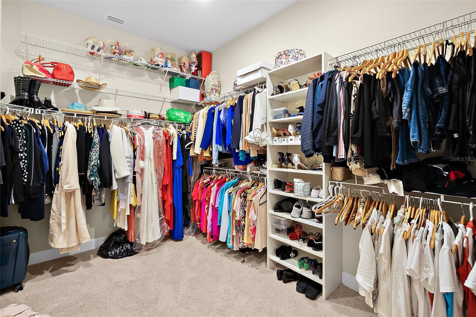 1319 Redbourne Lane