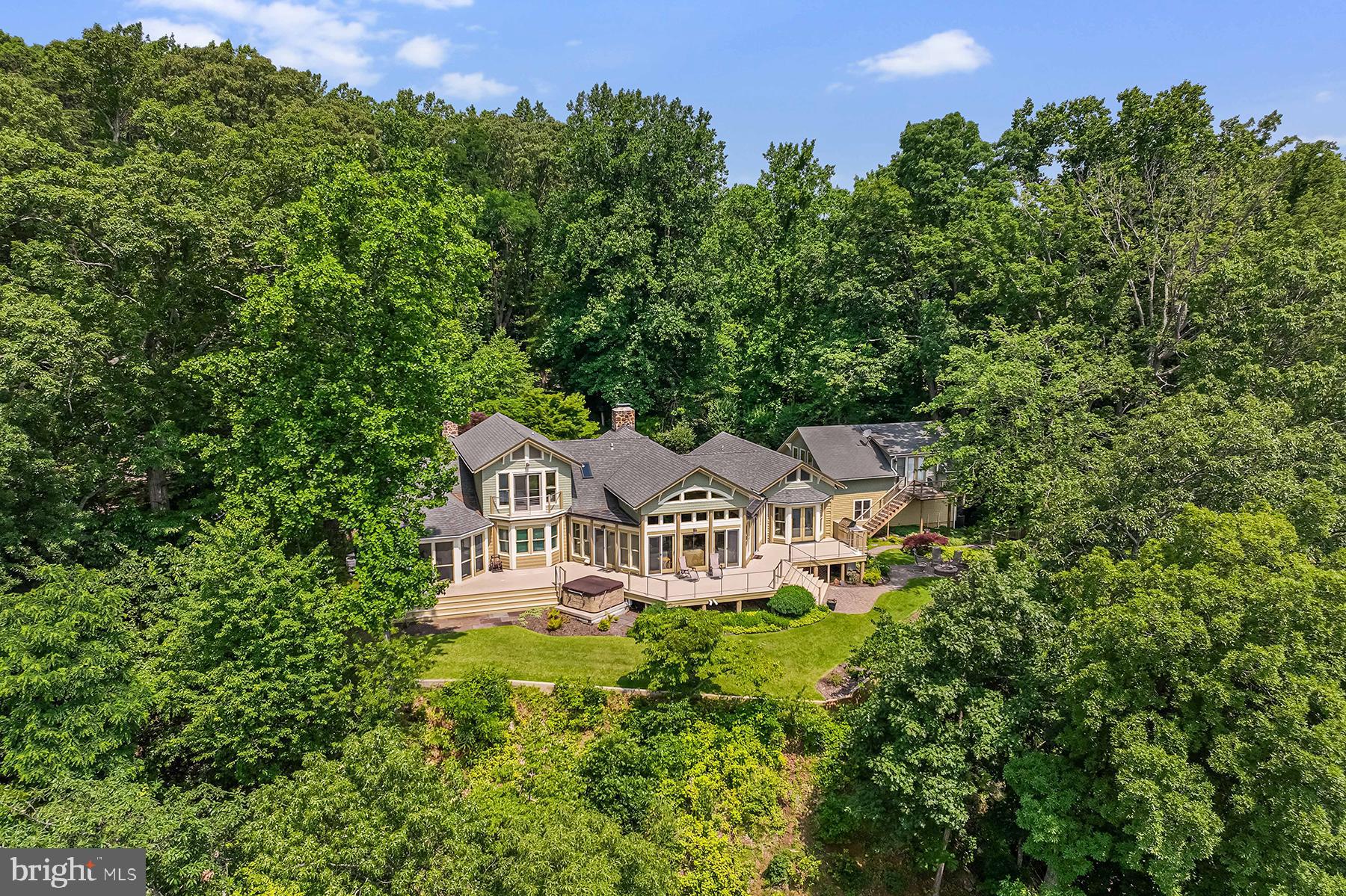 17151717 Porters Hill Rd  
