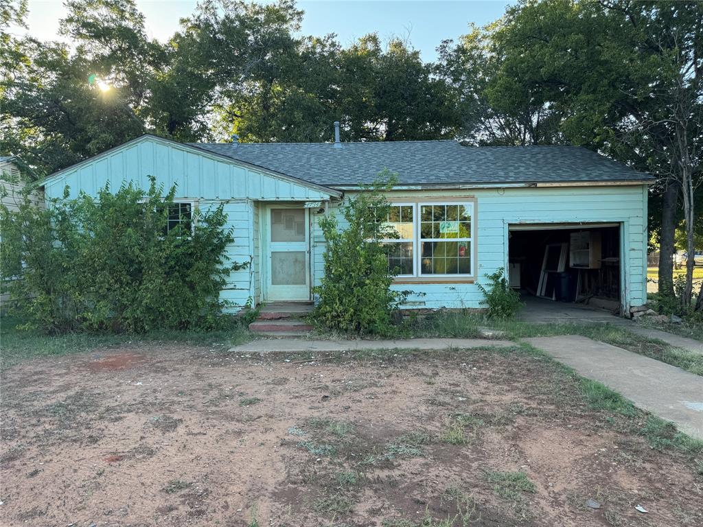 1734 Park