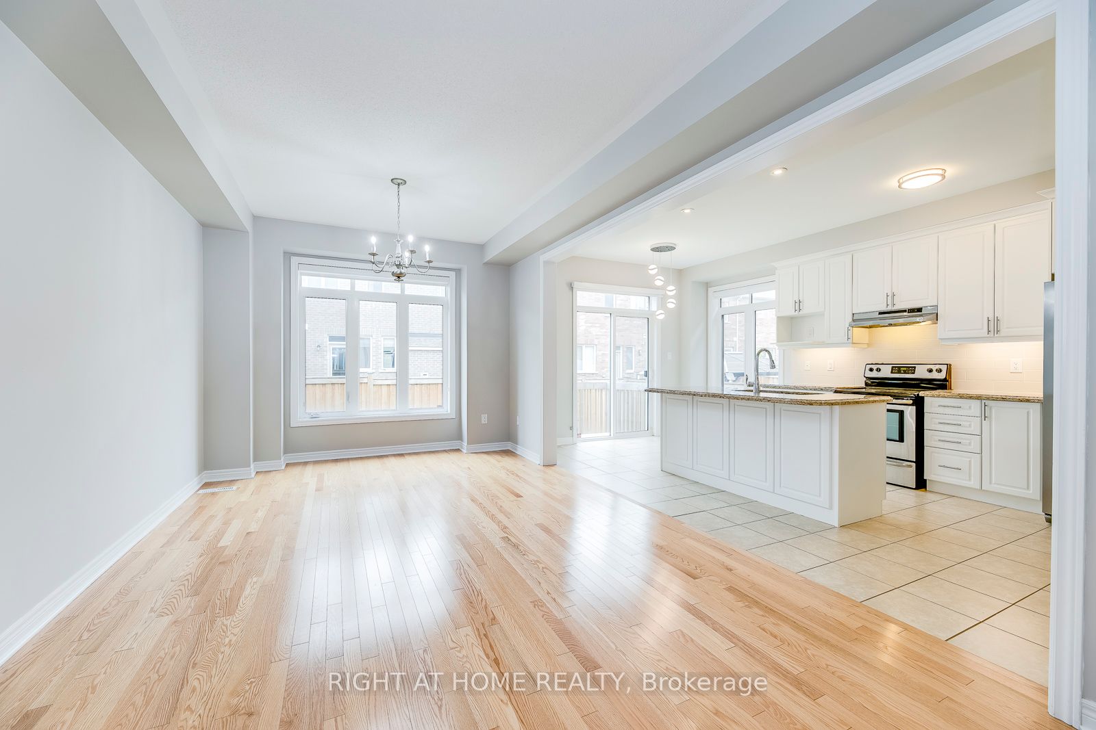 121 Orchardcroft Rd