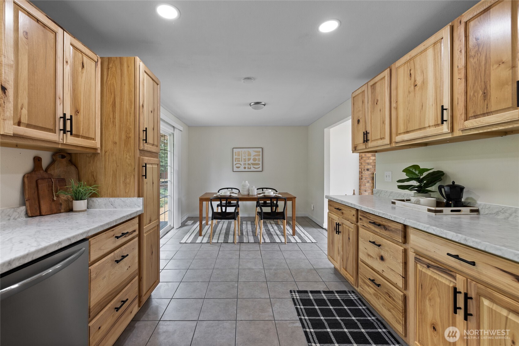 3884 Madrona Drive SE