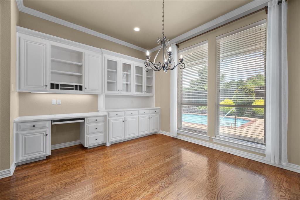 5505 Moorewood Drive
