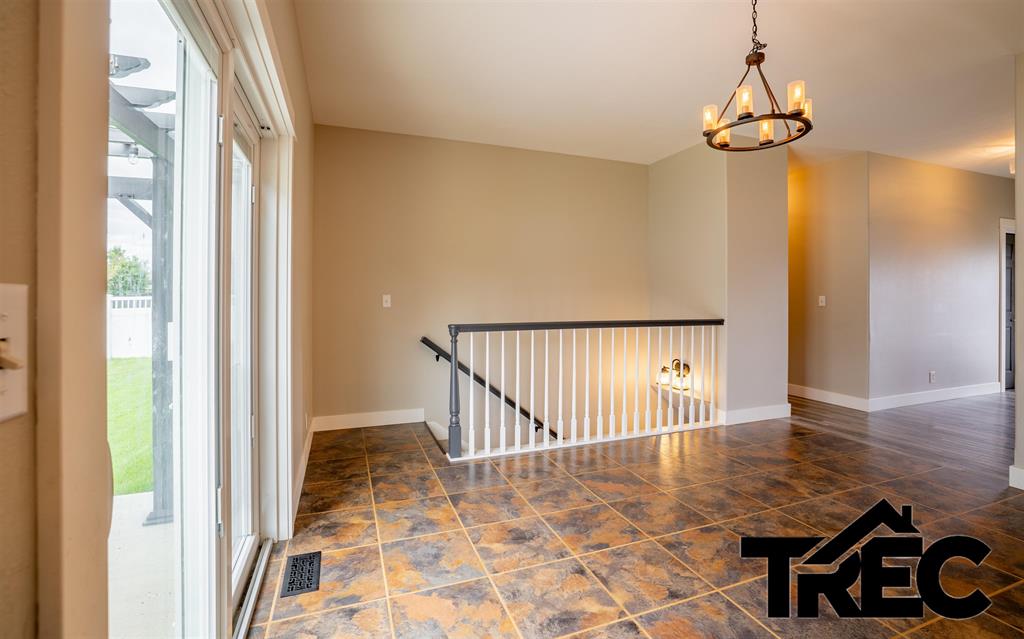 642 Cedarwood