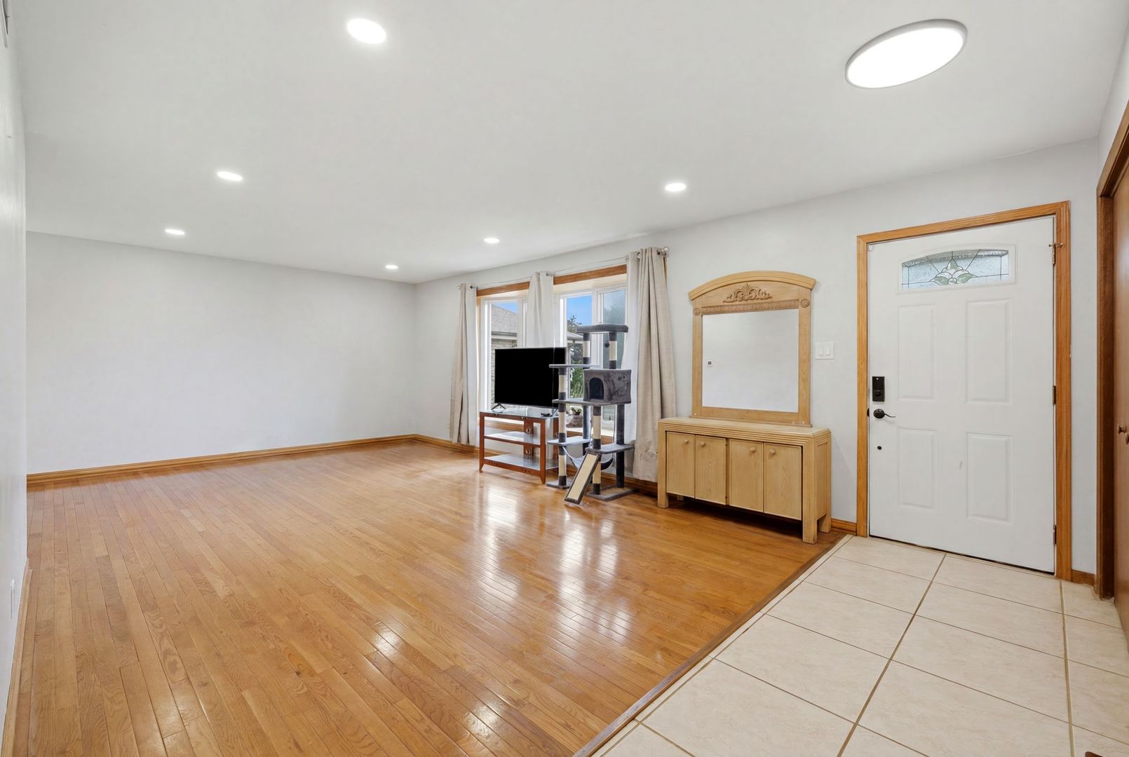 8612 Carriage Lane
