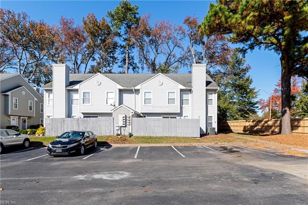 820 Zircon Court, Virginia Beach, VA 