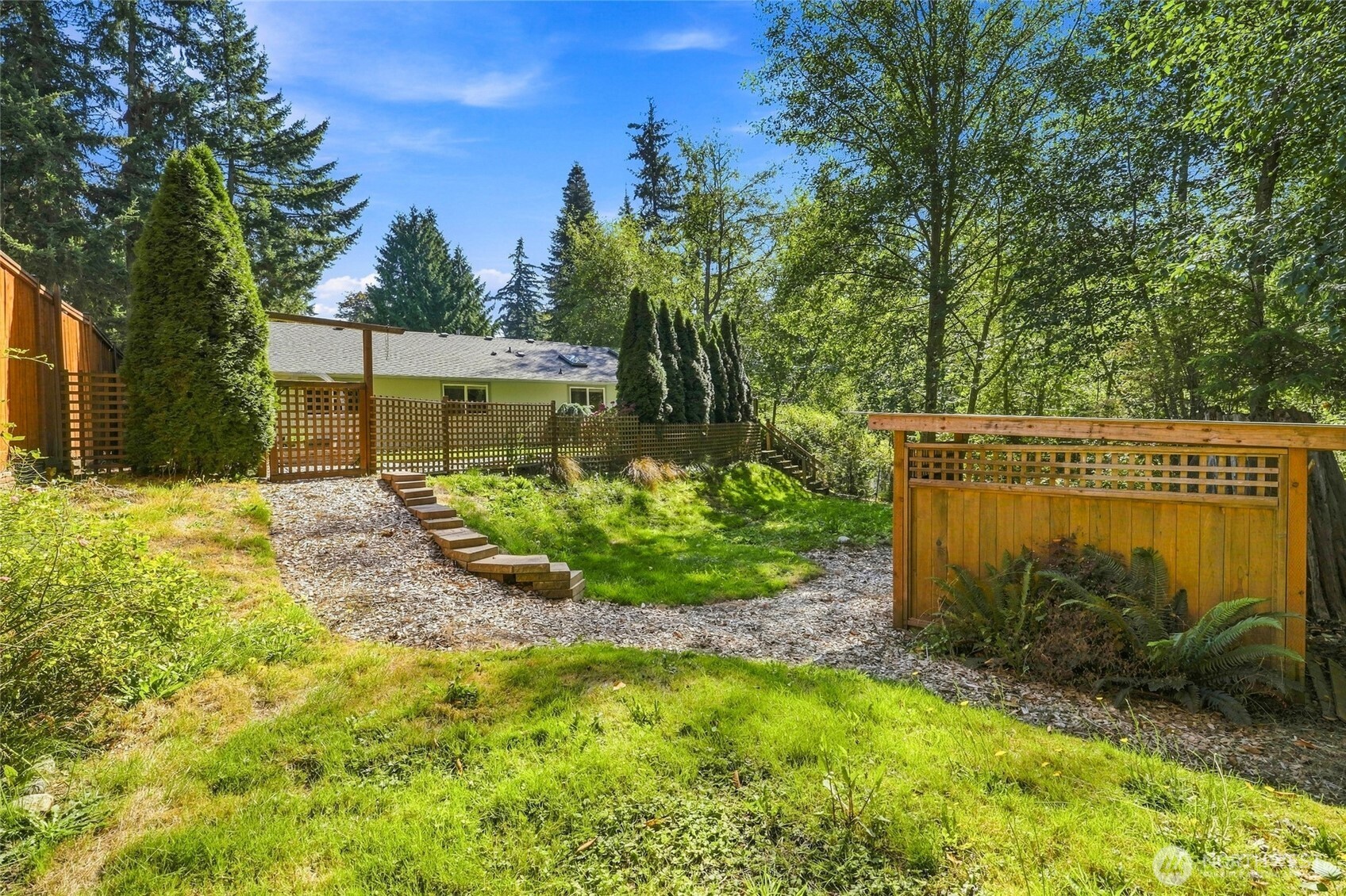 1666 Vine Maple Lane