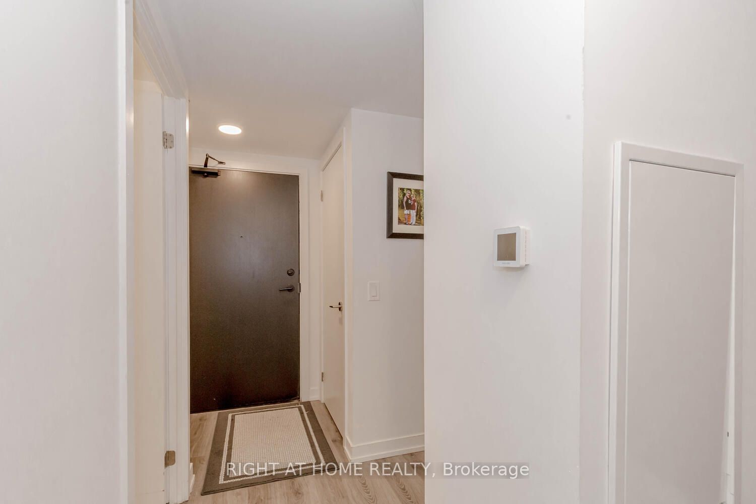 1480 Bayly St 809