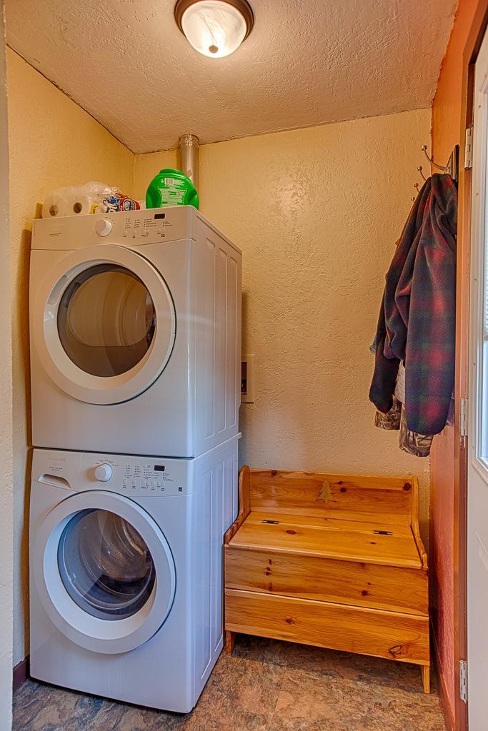 27280 Westward Ho Street