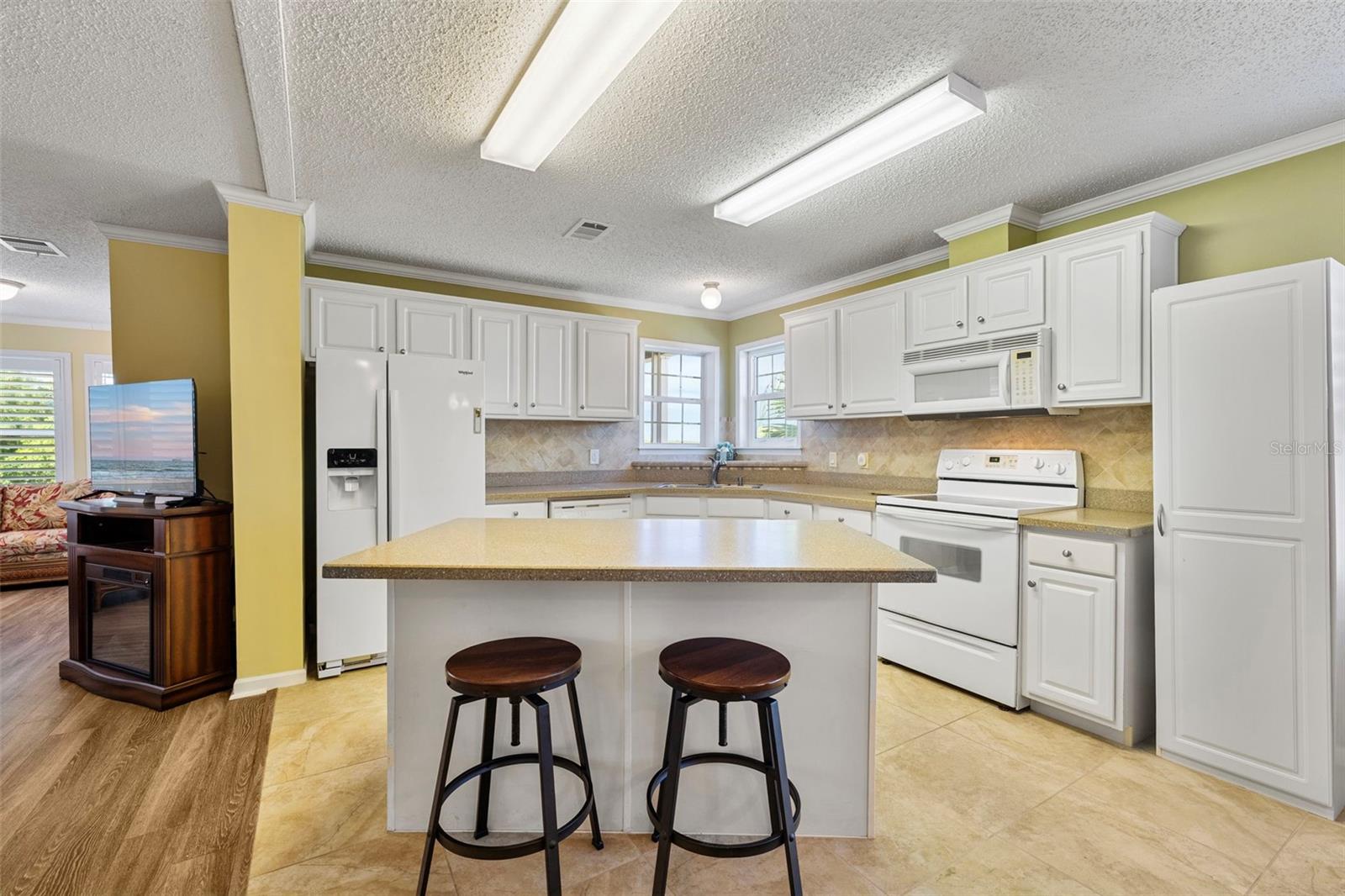 4300 Riverside Drive 108