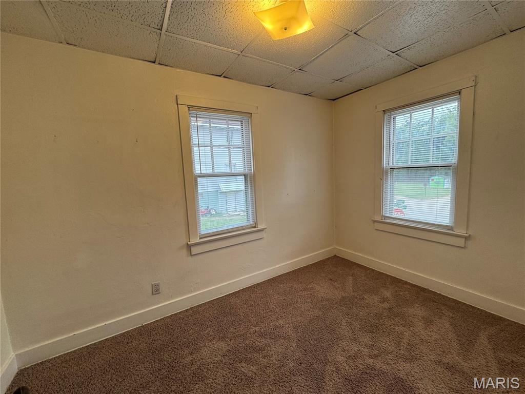 300 Grand Avenue