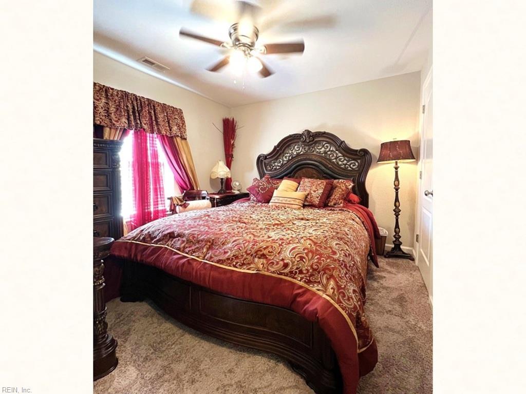 515 Waterside Drive 117