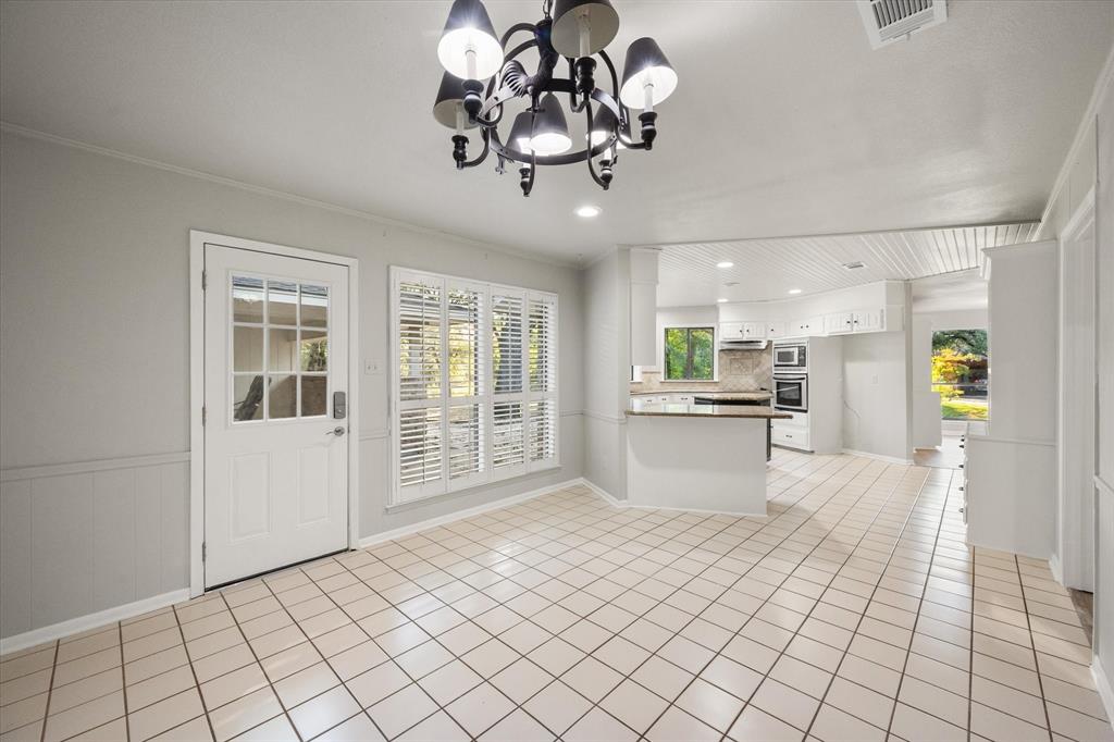 1705 Glenbrook Street