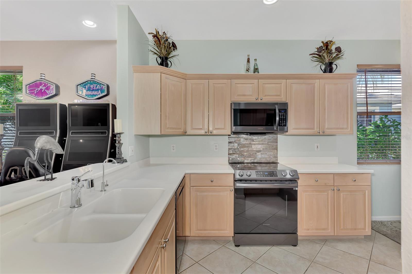 3275 Osprey Lane
