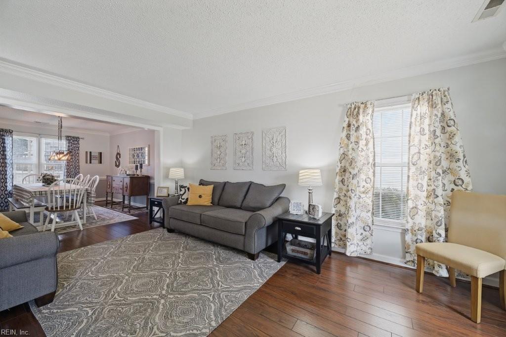 220 Dunn Circle