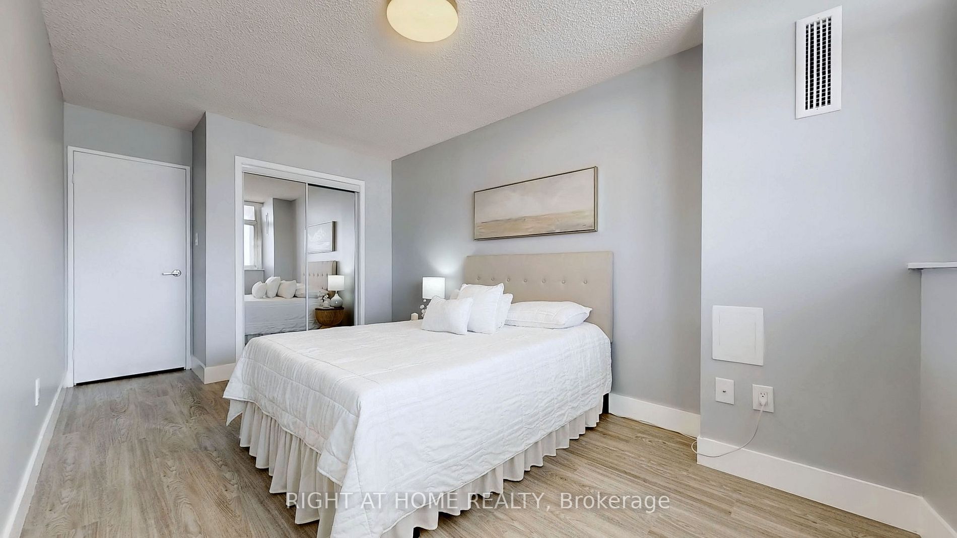 3151 Bridletowne Circ 702