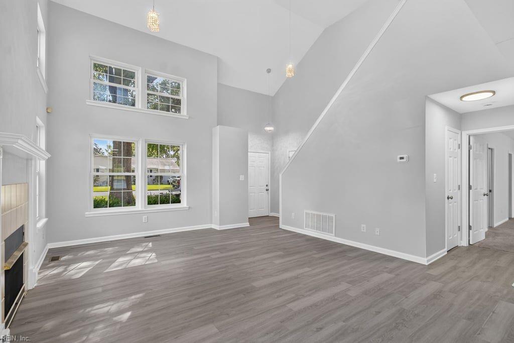 1337 Walnut Avenue