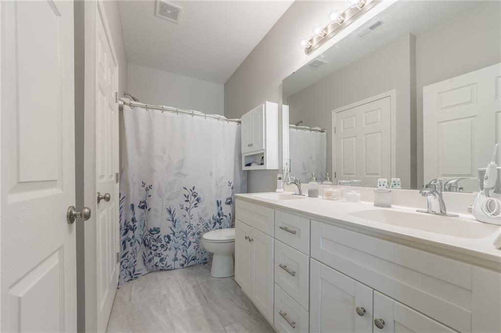 7816 NW 124th Street