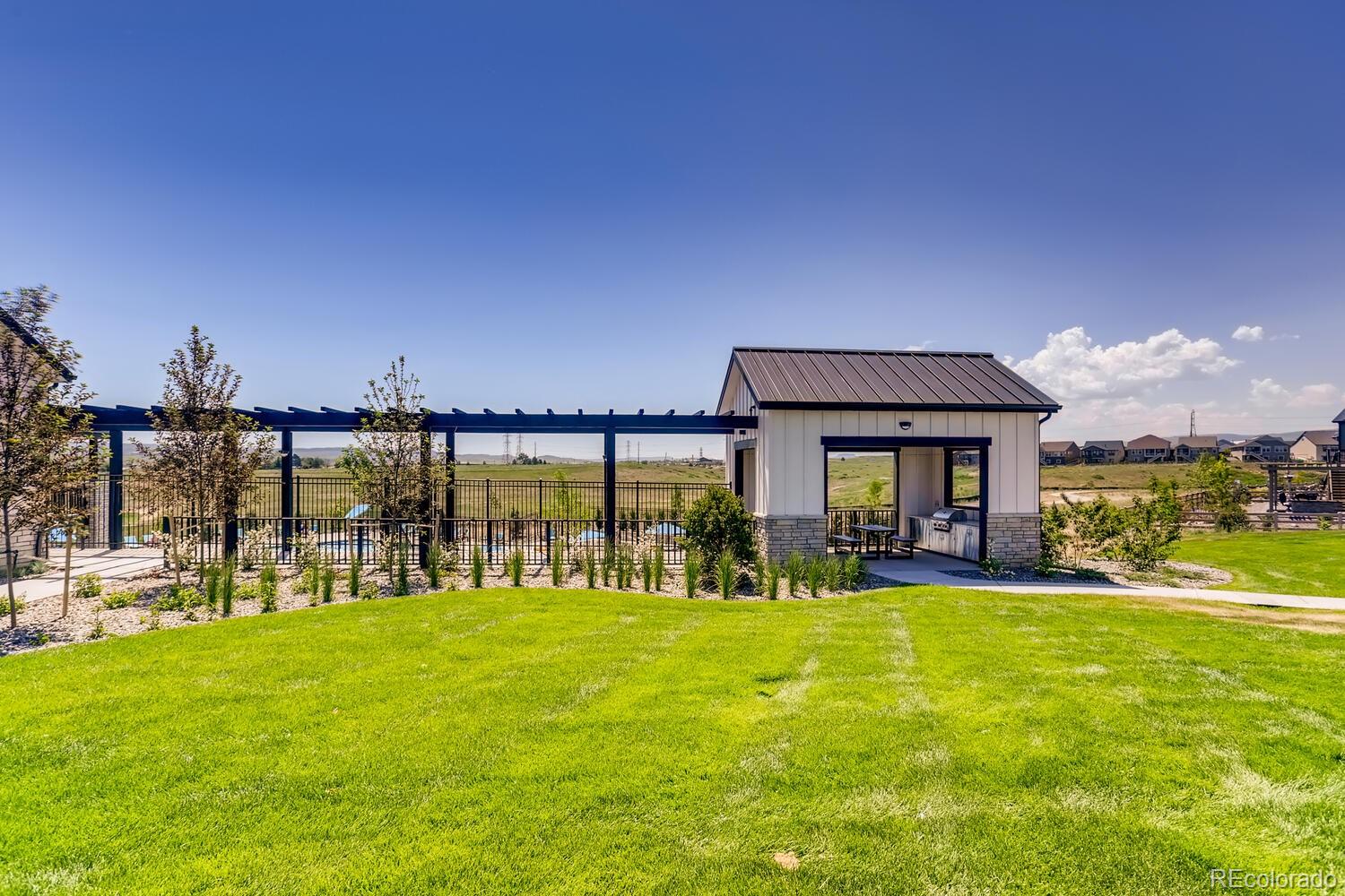 8214 Mount Kataka Street