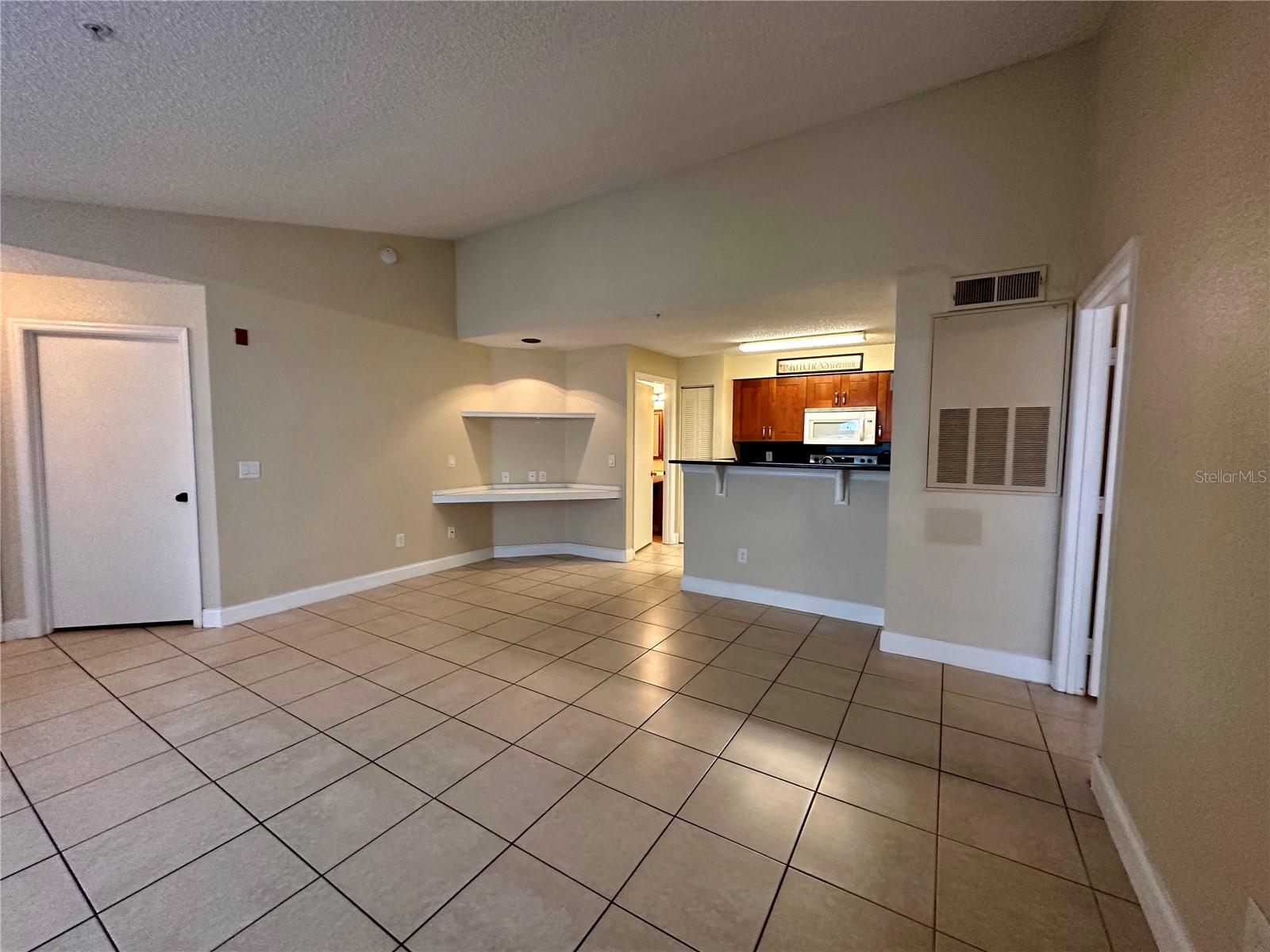 2210 Grand Cayman Court 1732